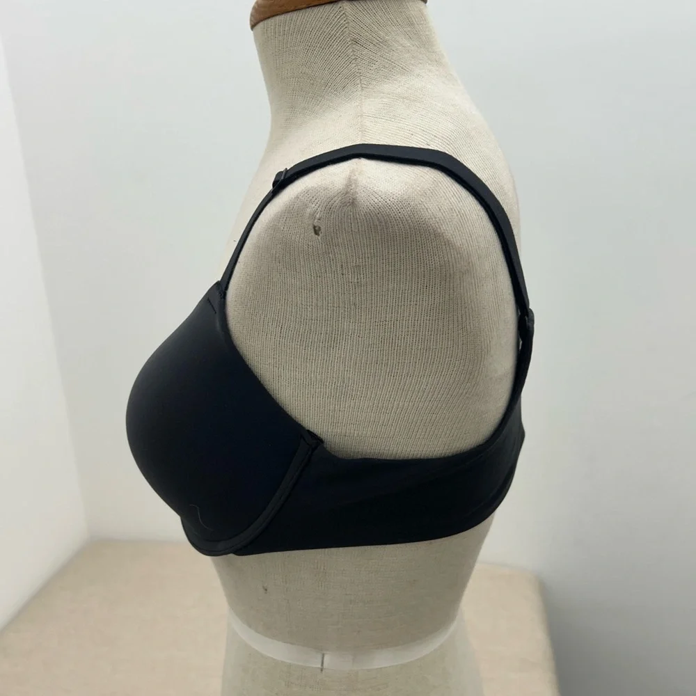 SKIMS Black Bra - Picture 2 of 6